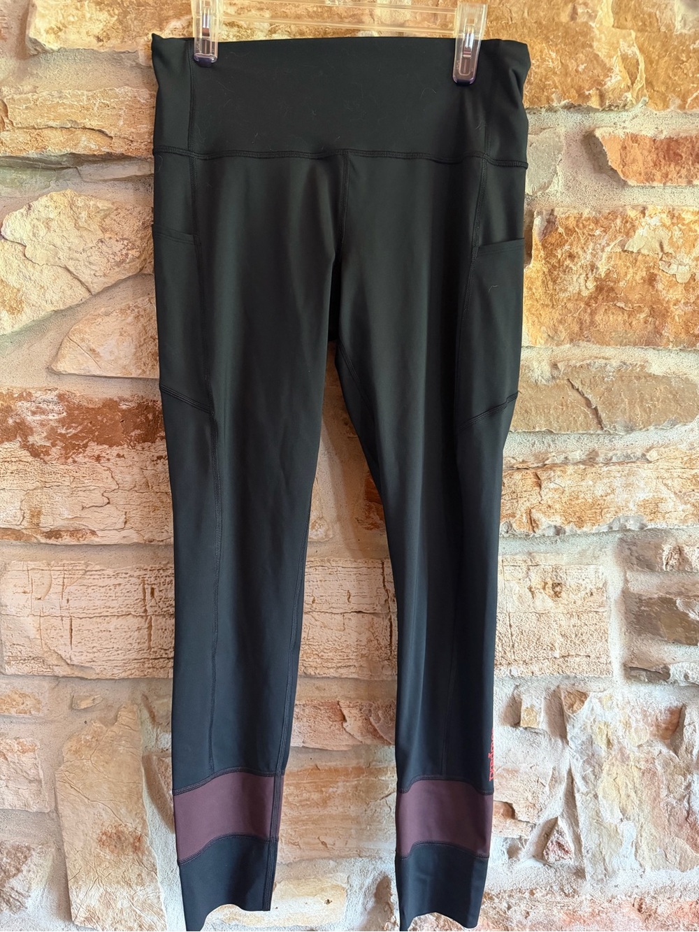 cotopaxi Black Women's Athletic Leggings with Red Tag Accent